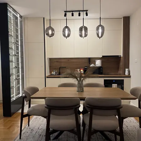 Apartment Legacy Reserve